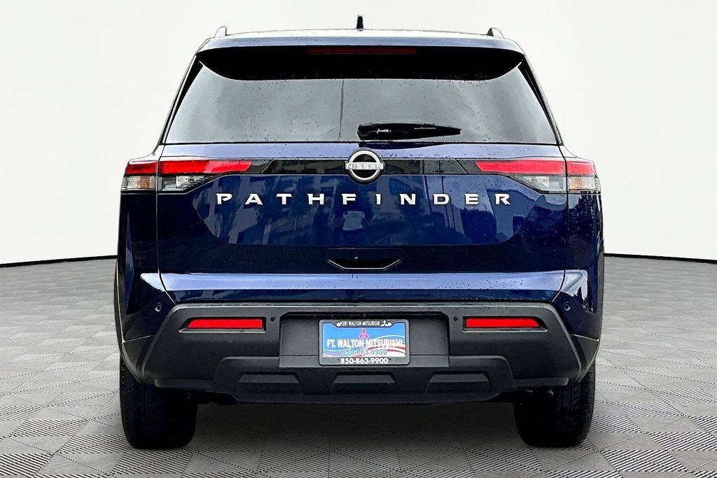 Used 2025 Nissan Pathfinder SV FWD image 6