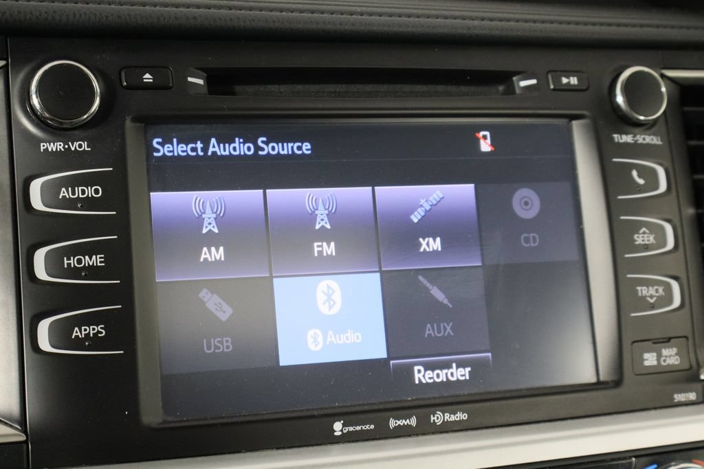 Used 2019 Toyota Highlander XLE AWD/4WD image 34