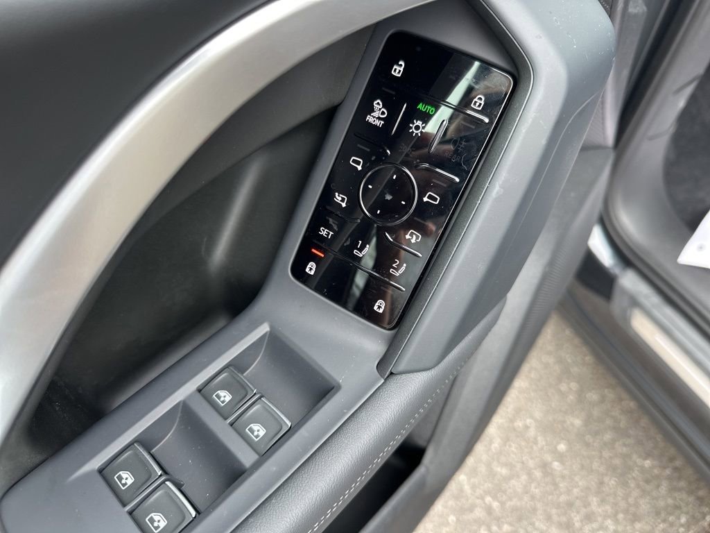 Used 2025 Audi Q5 Premium Plus w/ Premium Plus image 13