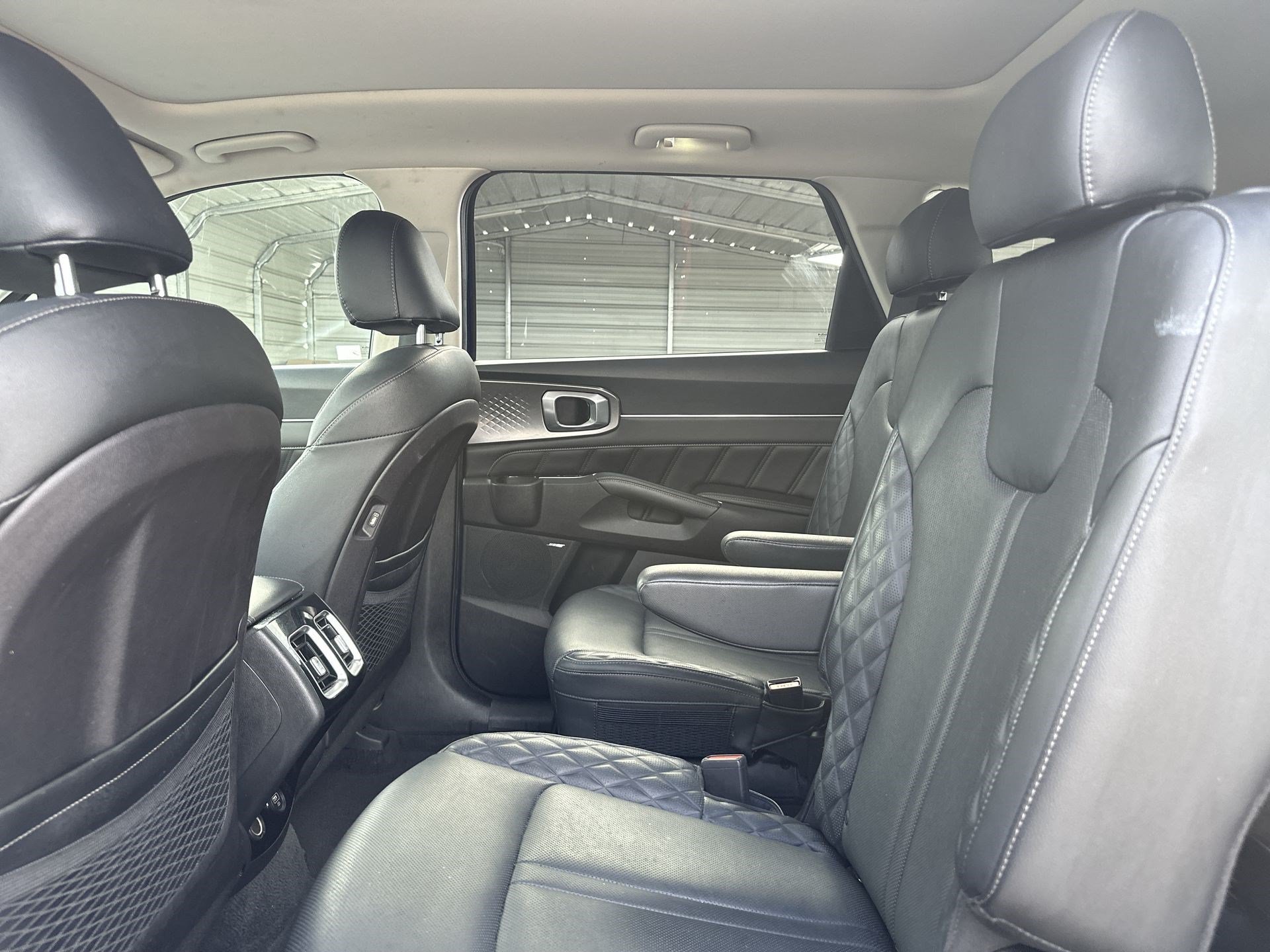 Certified 2022 Kia Sorento SX FWD image 22