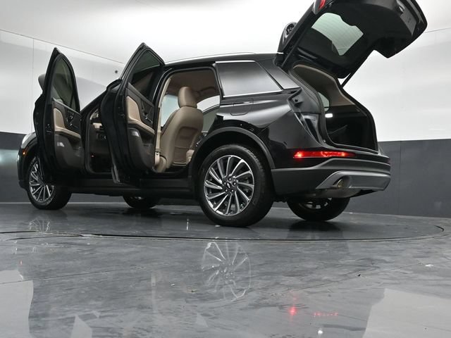 Certified 2023 Lincoln Corsair Reserve AWD/4WD image 50