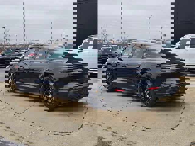 Used 2023 Porsche Taycan w/ Premium Package image 7