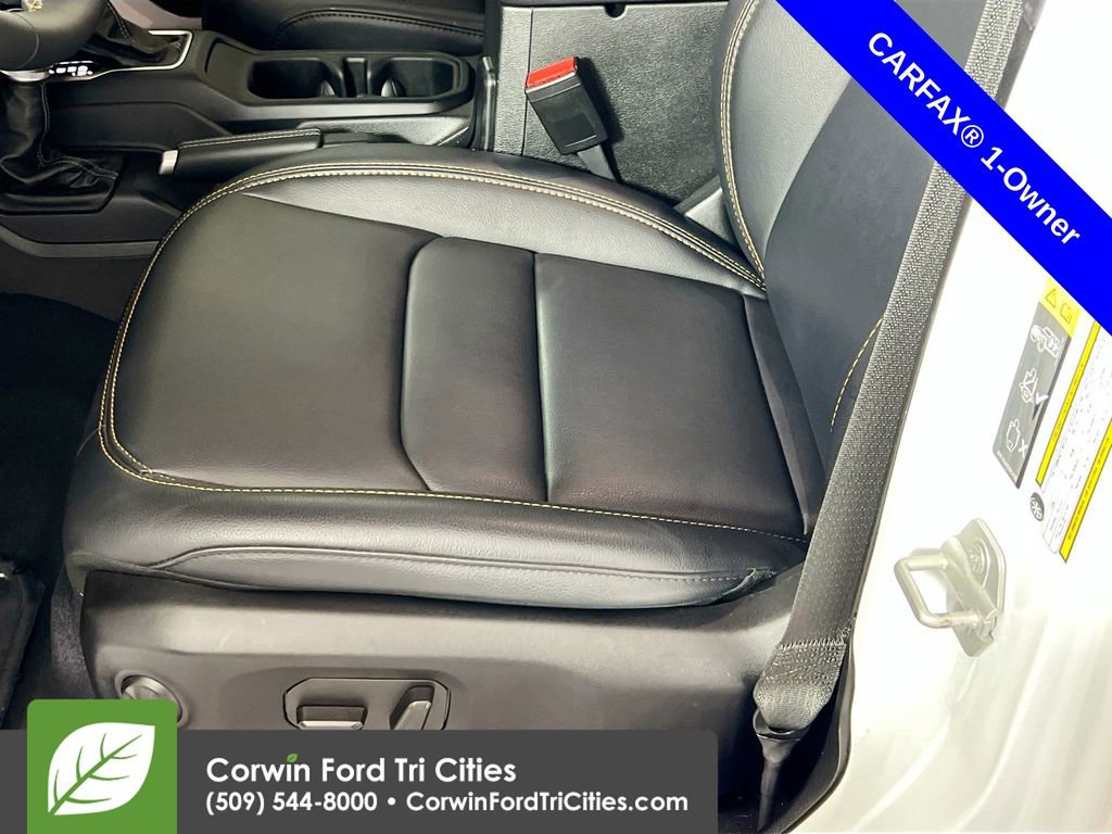 Used 2024 Jeep Wrangler Unlimited Sahara w/ Technology Group image 20