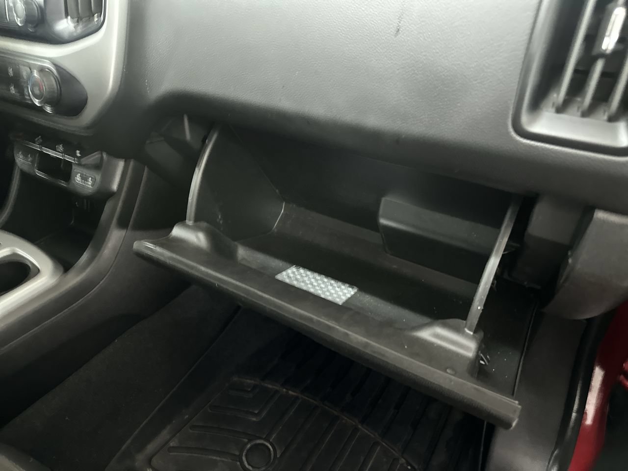 Used 2019 Chevrolet Colorado LT w/ LT Convenience Package AWD/4WD image 19
