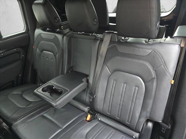 Certified 2022 Land Rover Defender 110 X-Dynamic SE image 14