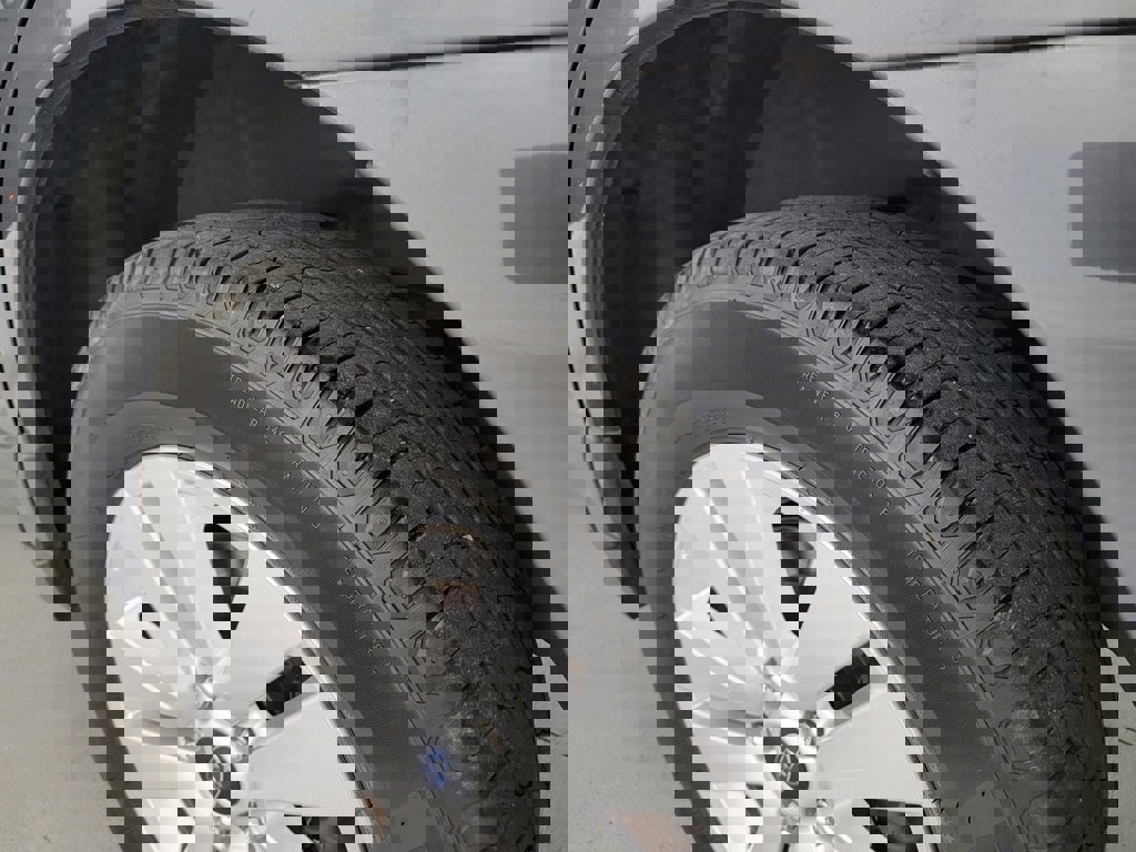 Used 2018 Subaru Outback 2.5i image 17