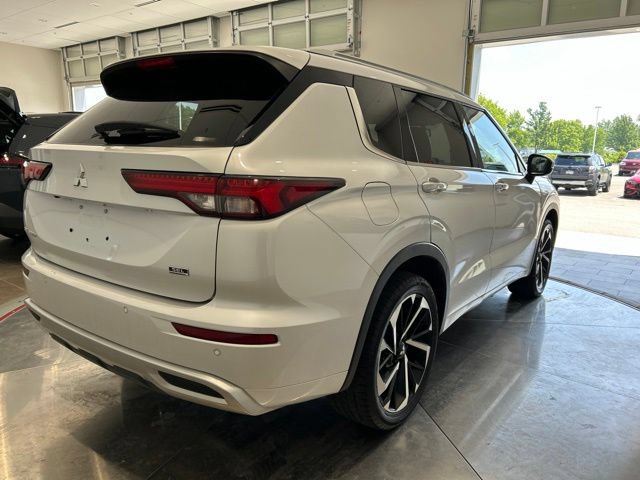 Used 2022 Mitsubishi Outlander SEL AWD/4WD image 7