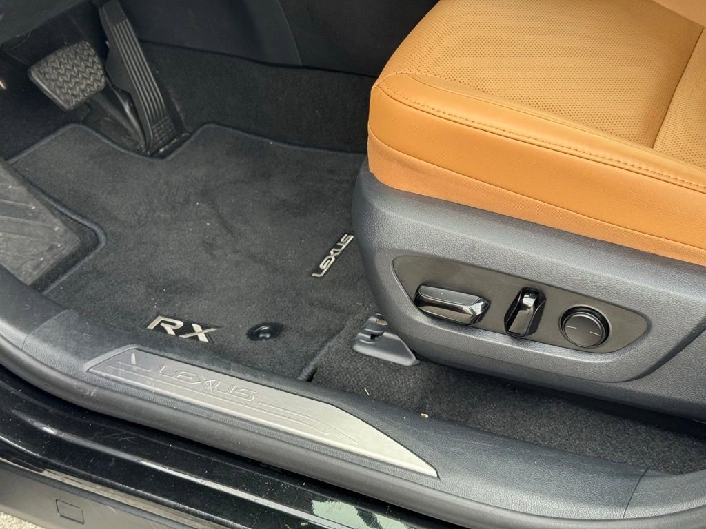 Certified 2025 Lexus RX 350 FWD image 24