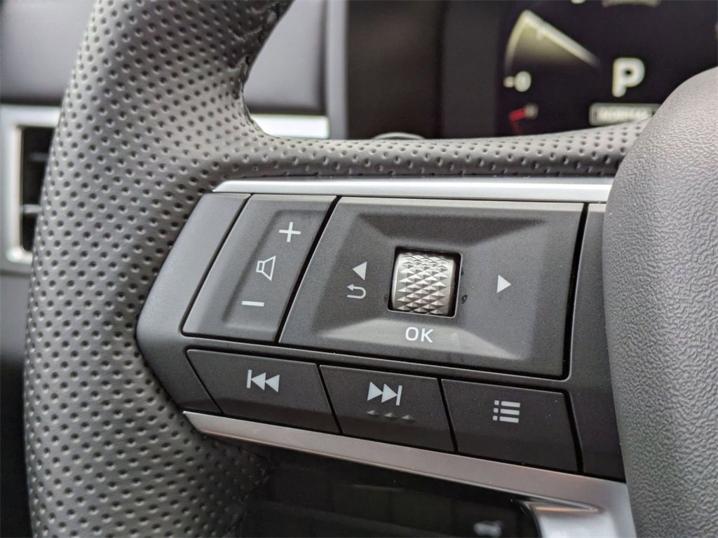 New 2025 Mitsubishi Outlander SE image 20