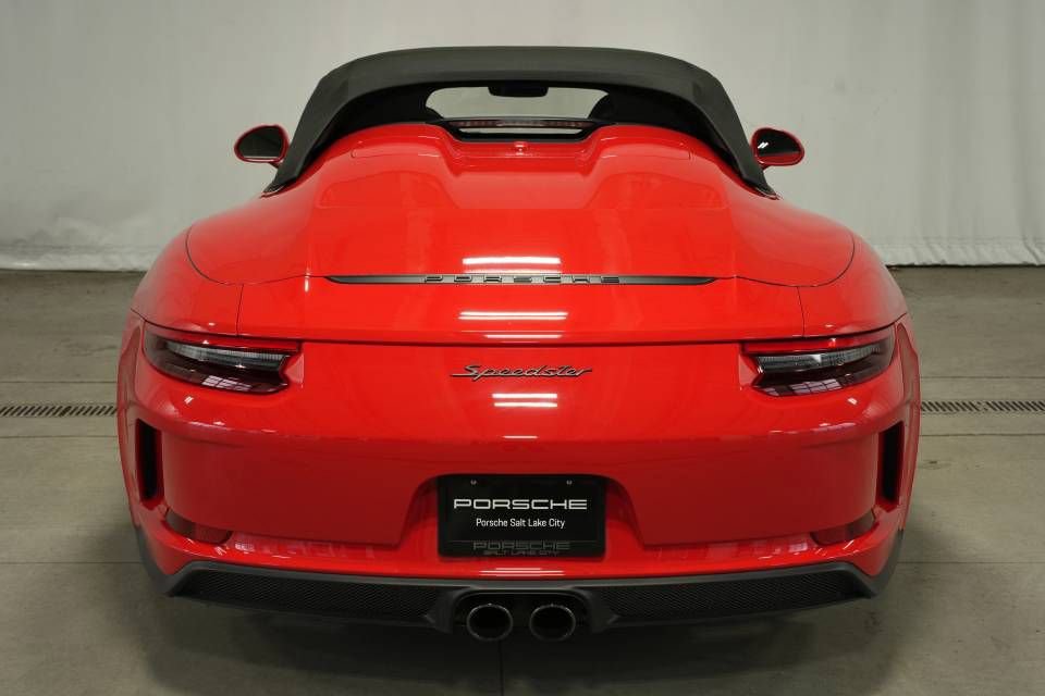 Certified 2019 Porsche 911 Speedster image 12
