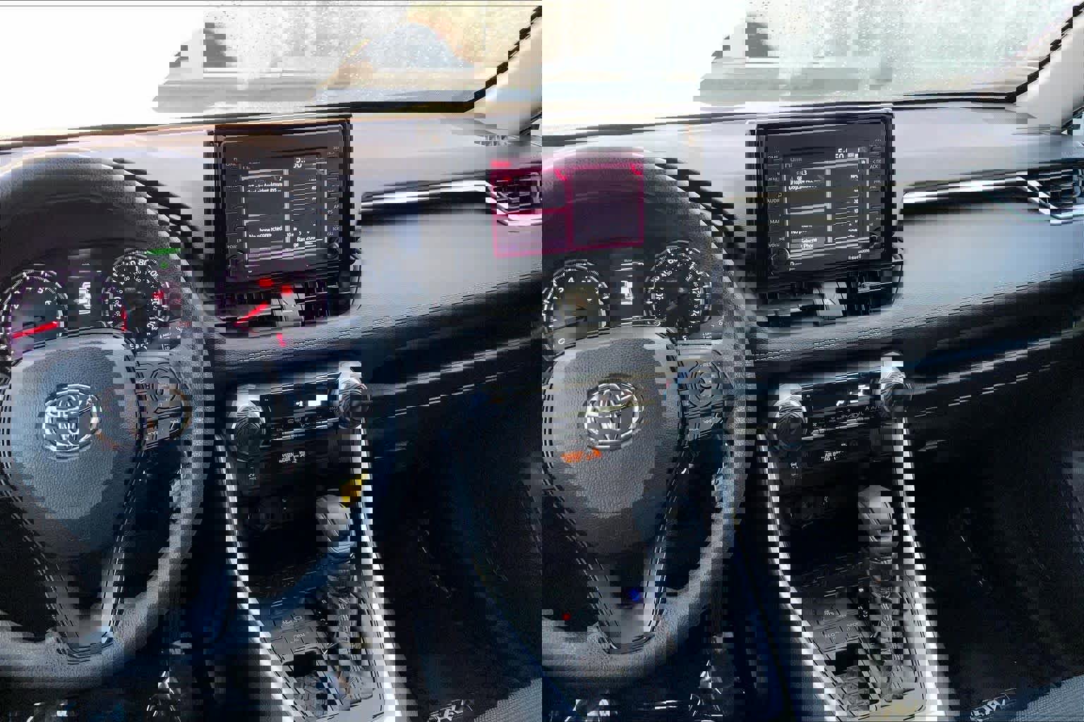 Certified 2021 Toyota RAV4 LE image 7