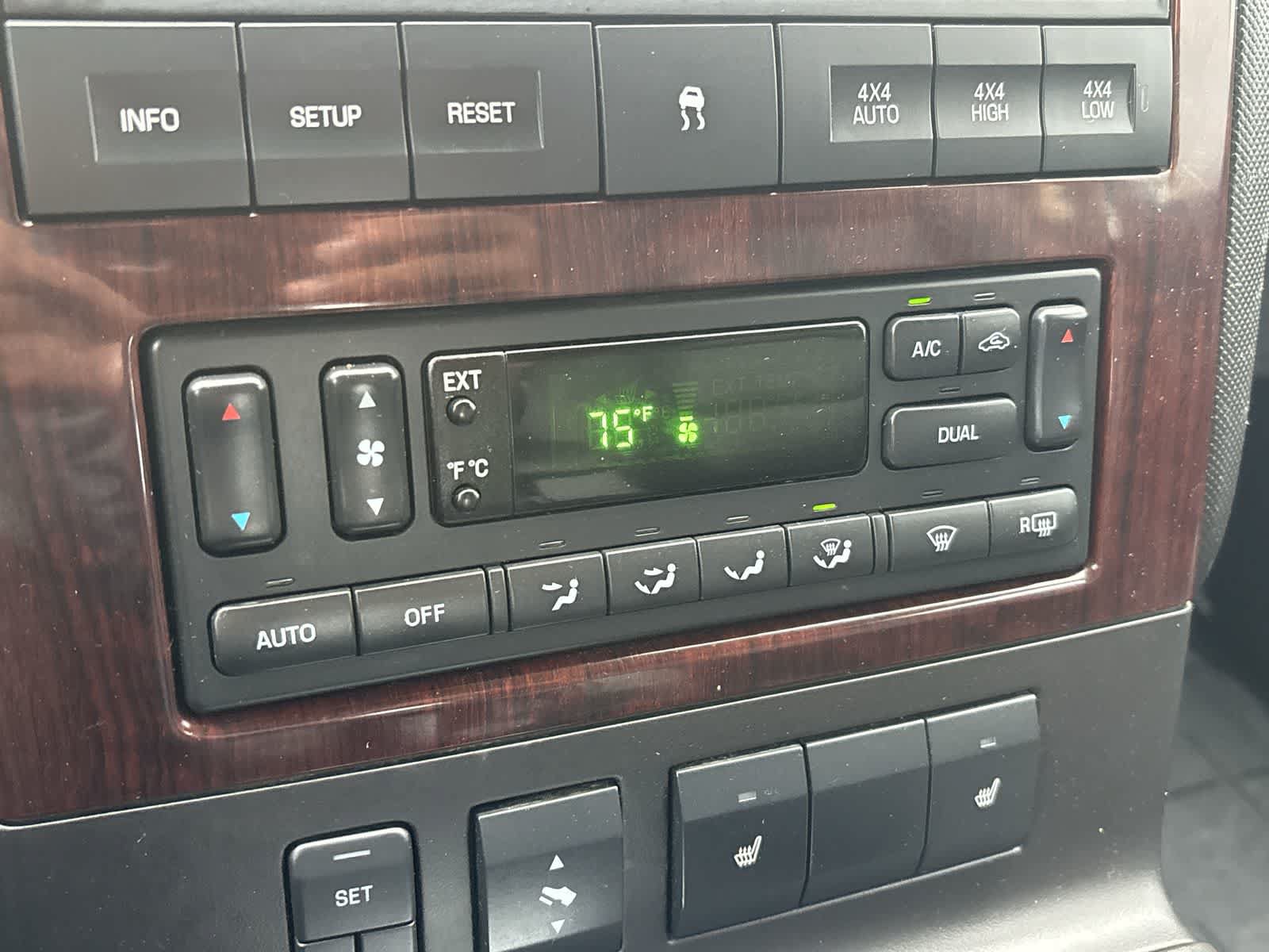 Used 2010 Ford Explorer Limited AWD/4WD image 19