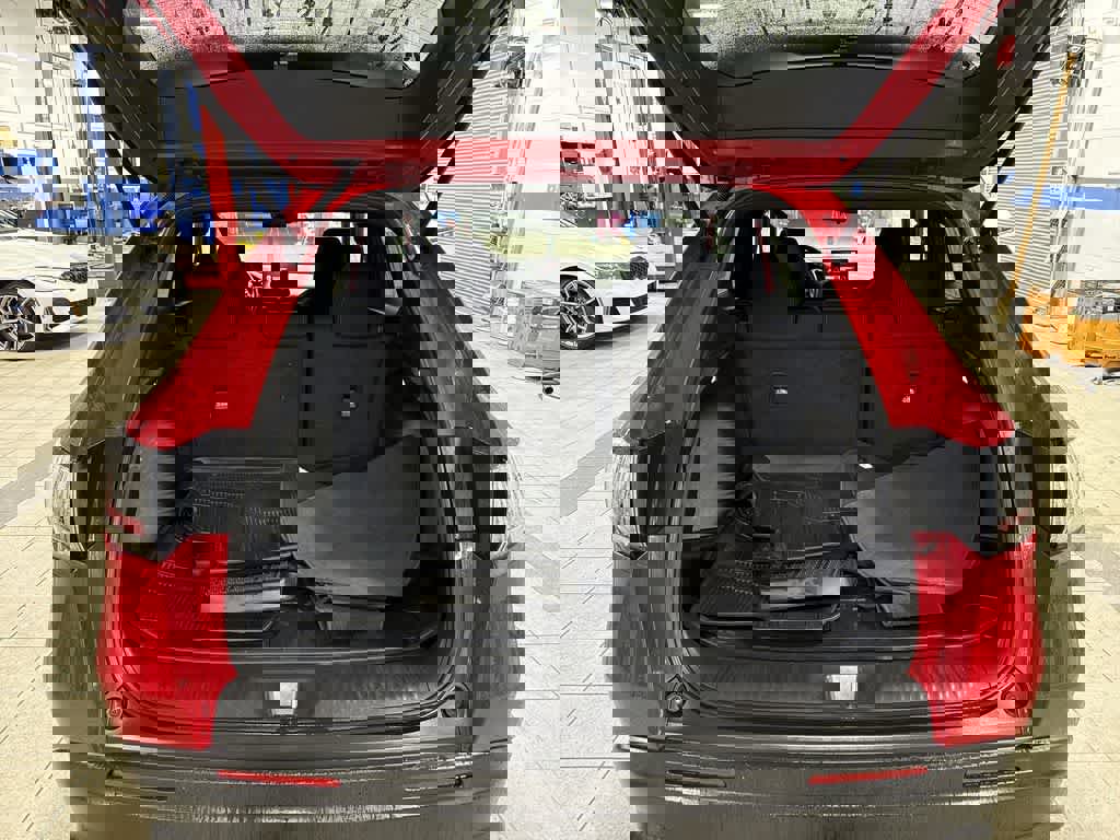 Used 2024 Honda HR-V Sport image 11