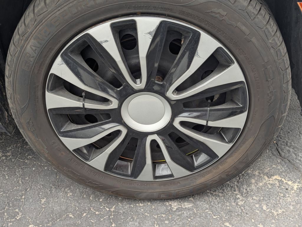 Used 2015 FIAT 500 Pop FWD image 8