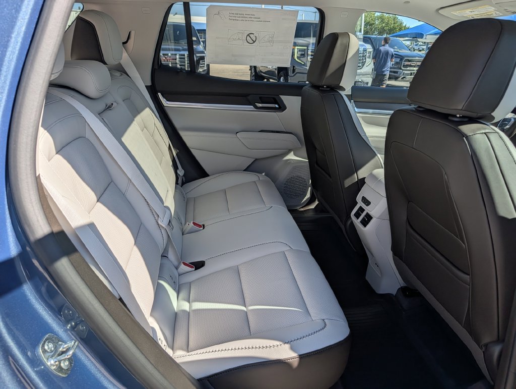 New 2027 GMC Terrain Denali w/ LPO, Floor Liner Package AWD/4WD image 31