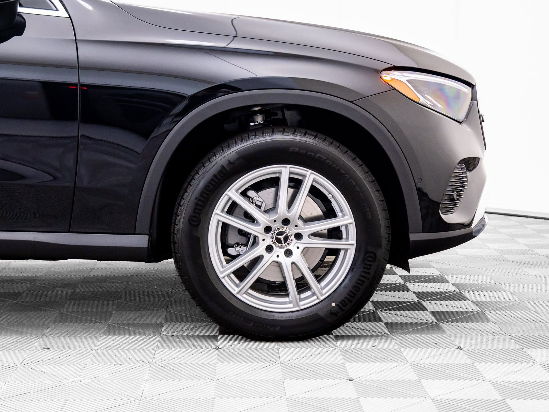 New 2026 Mercedes-Benz GLC 300 4MATIC image 33