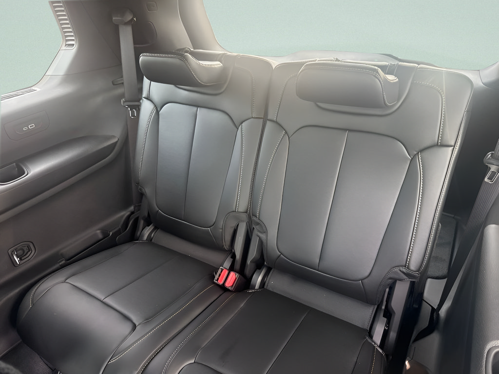 New 2026 Jeep Grand Cherokee L Limited AWD/4WD image 12