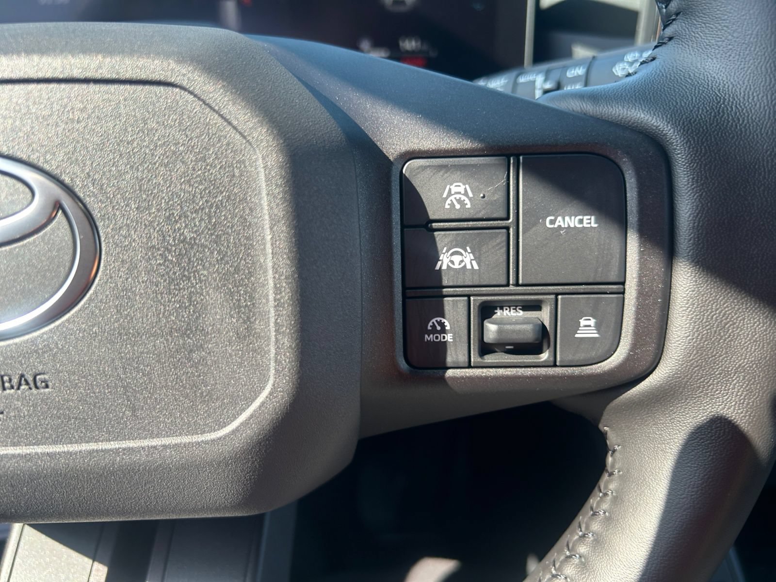 New 2026 Toyota RAV4 XSE AWD/4WD image 19
