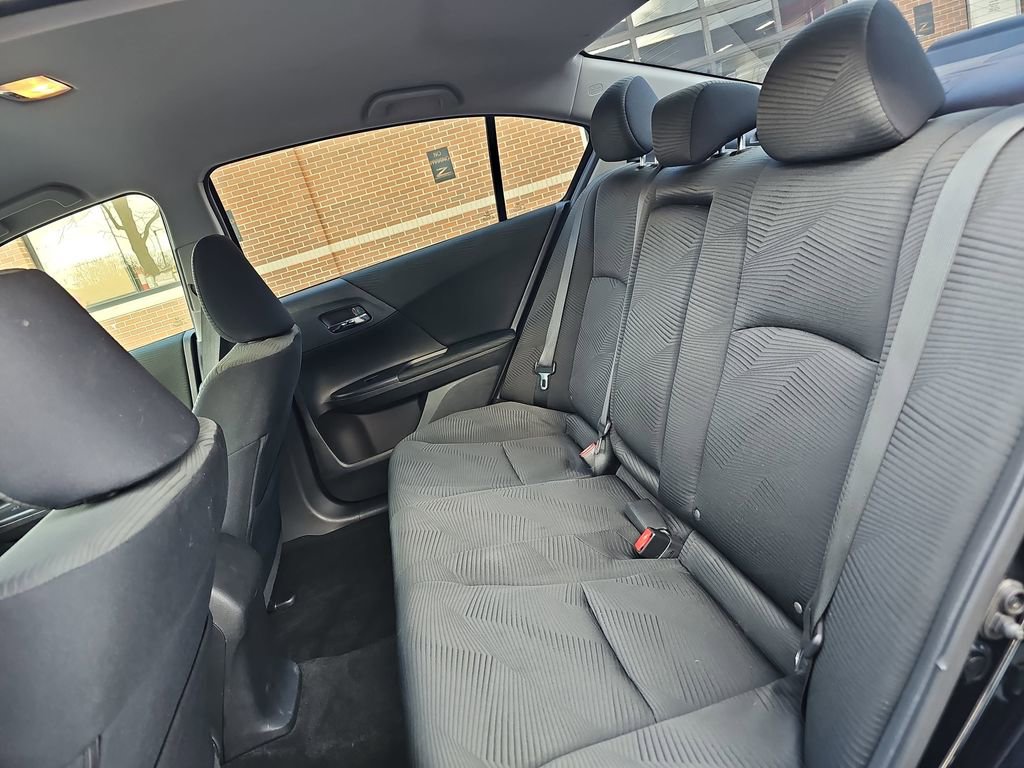 Used 2016 Honda Accord LX image 13