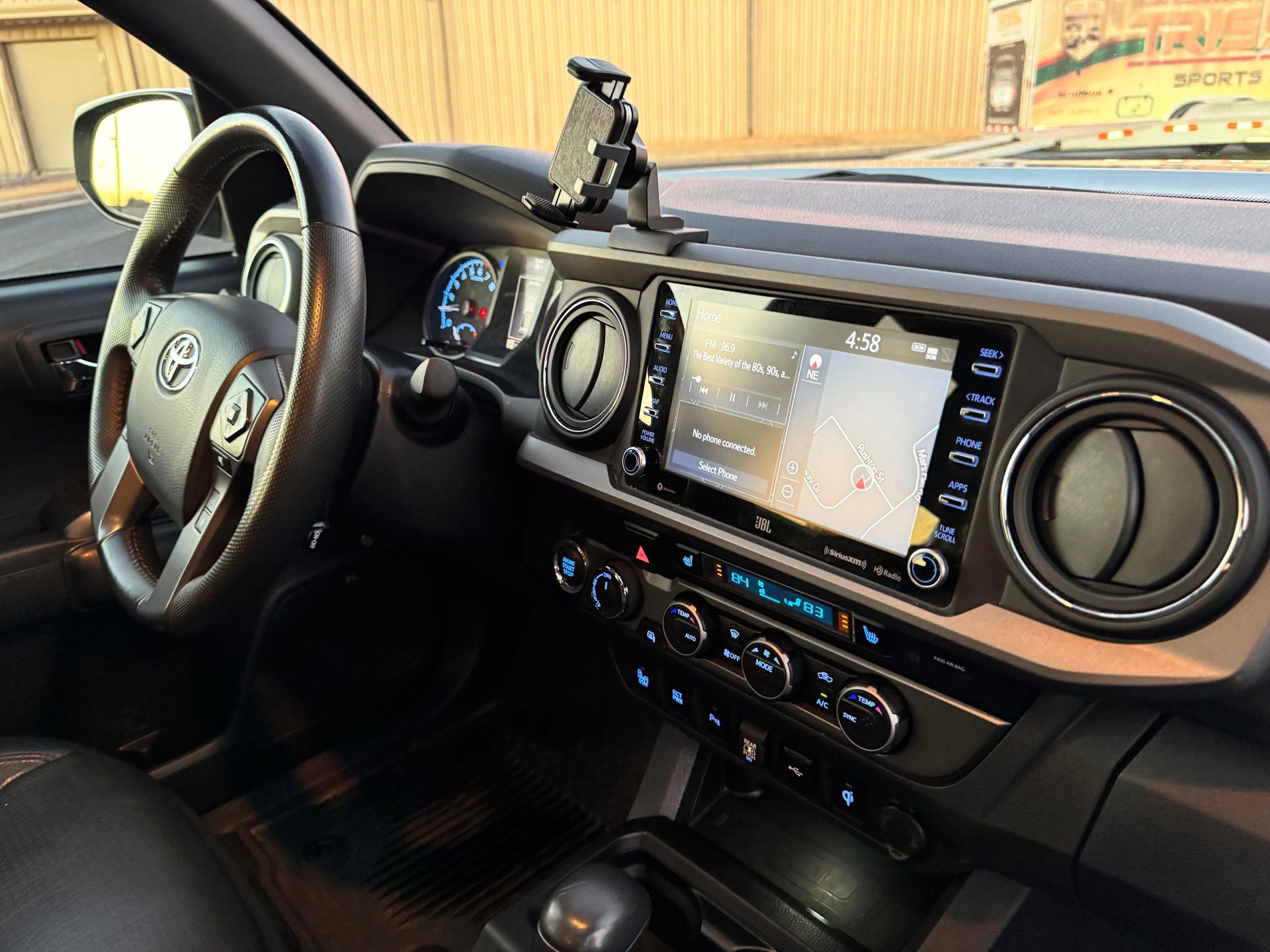 Used 2022 Toyota Tacoma image 36