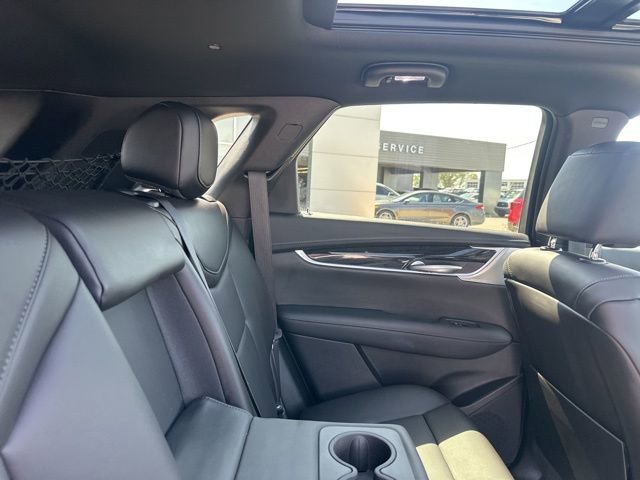 Used 2023 Cadillac XT5 Premium Luxury AWD/4WD image 13