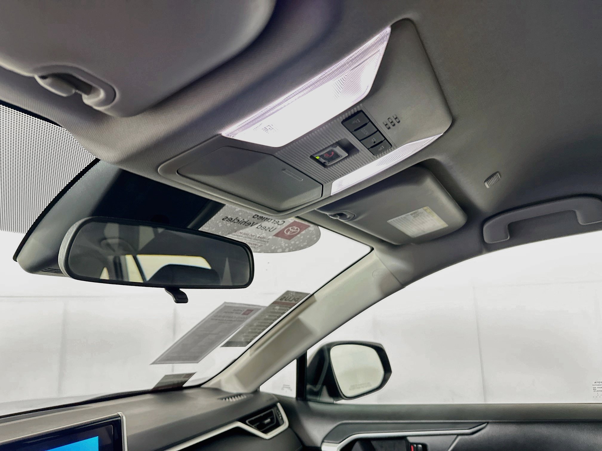 Certified 2025 Toyota RAV4 LE AWD/4WD image 18