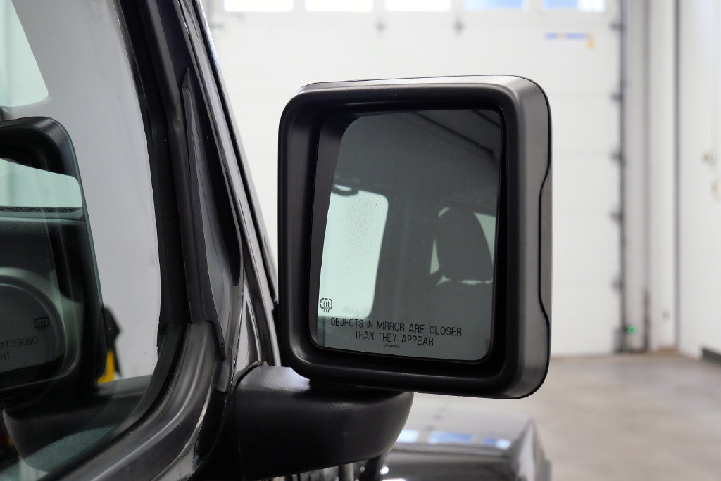 Used 2021 Jeep Gladiator Sport AWD/4WD image 40
