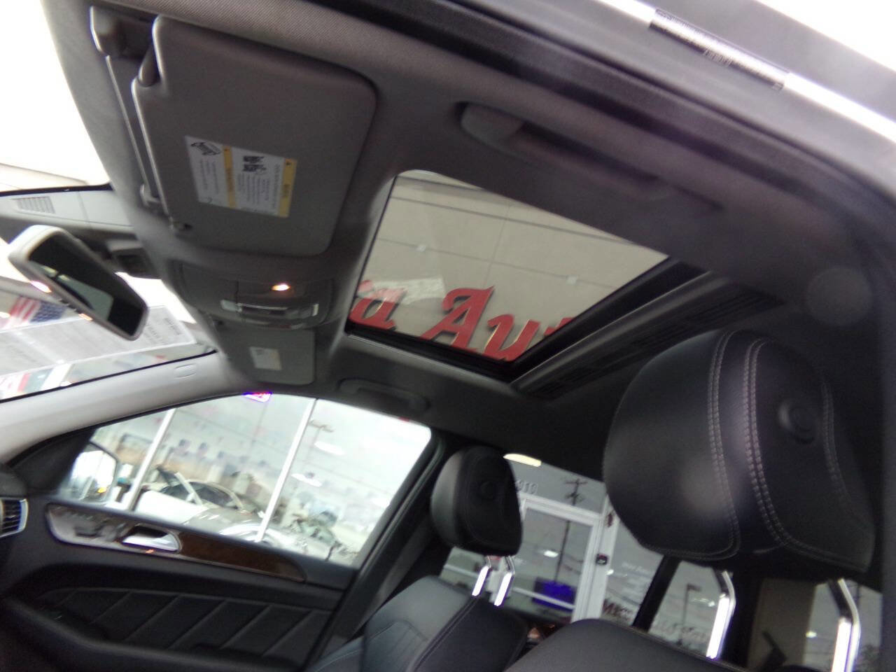 Used 2015 Mercedes-Benz GL 450 GL 450 4MATIC AWD 4dr SUV image 12