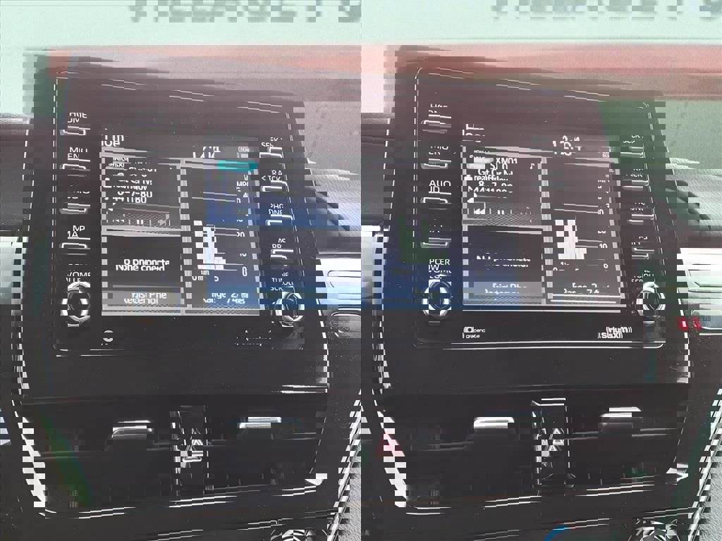 Used 2023 Toyota Camry SE image 16