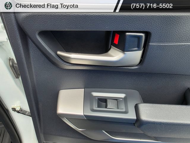 Used 2022 Toyota Tundra SR5 w/ SR5 Convenience Package AWD/4WD image 48