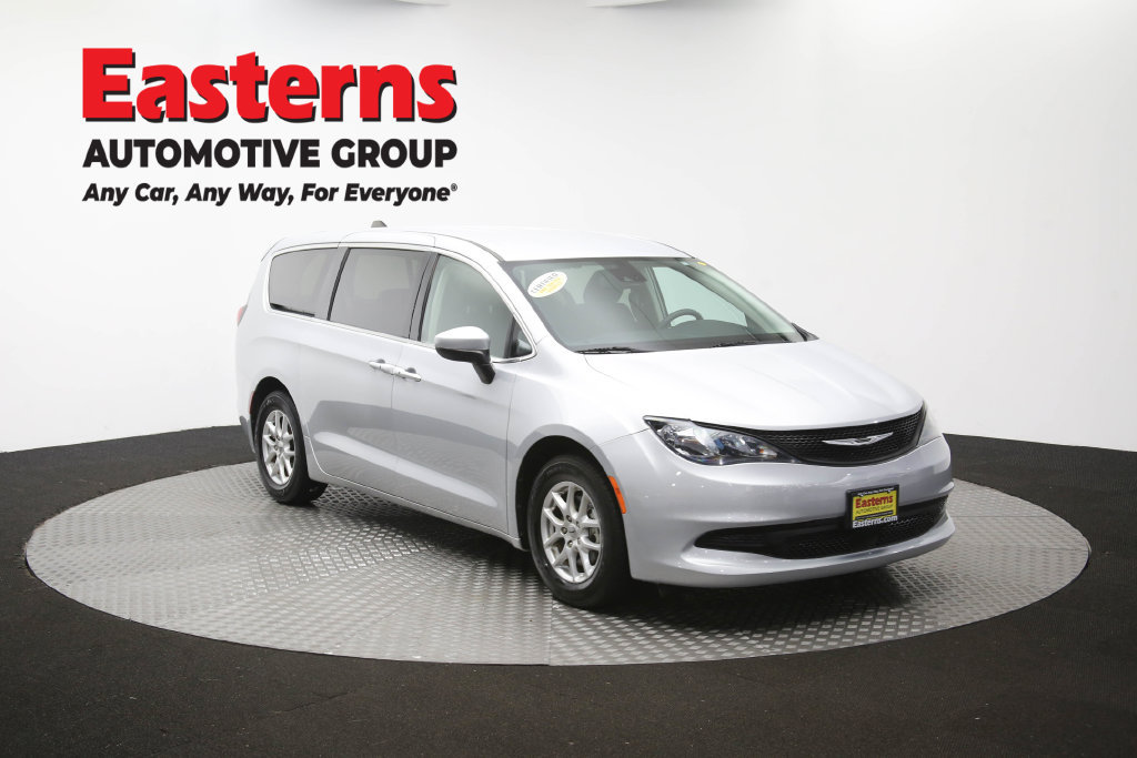 Used 2023 Chrysler Voyager LX FWD image 53