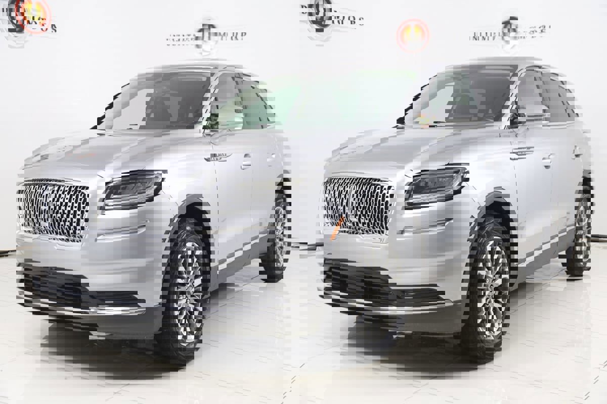 Used 2021 Lincoln Nautilus FWD w/ Equipment Group 101A image 5