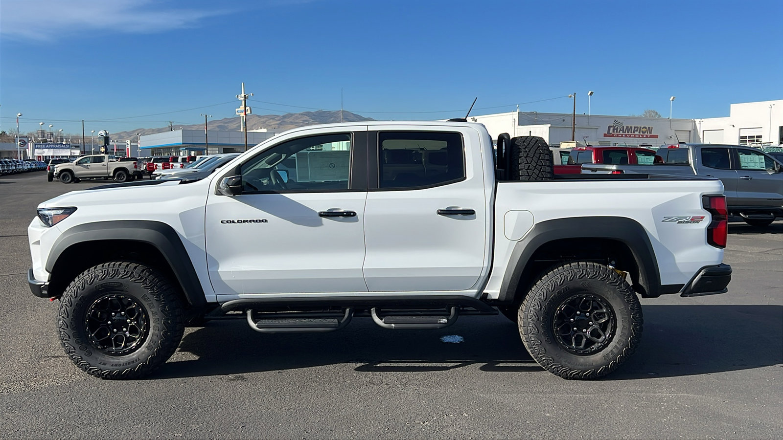 New 2026 Chevrolet Colorado ZR2 w/ ZR2 Bison Edition image 9