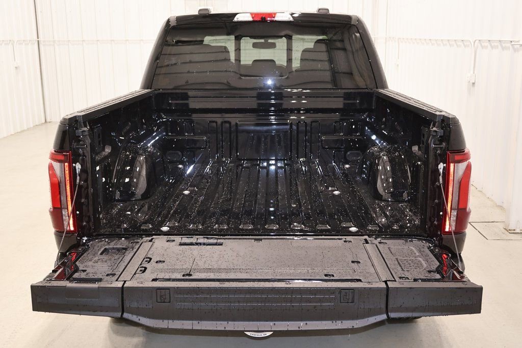 New 2025 Ford F150 Platinum w/ Equipment Group 703A Plus image 33