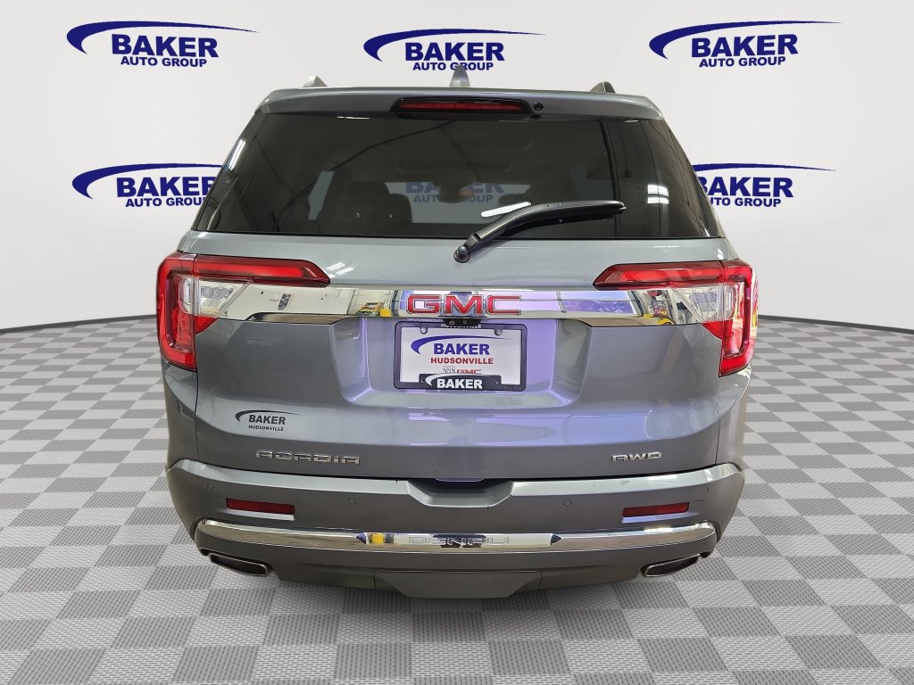 Used 2022 GMC Acadia Denali w/ Denali Ultimate Package AWD/4WD image 6