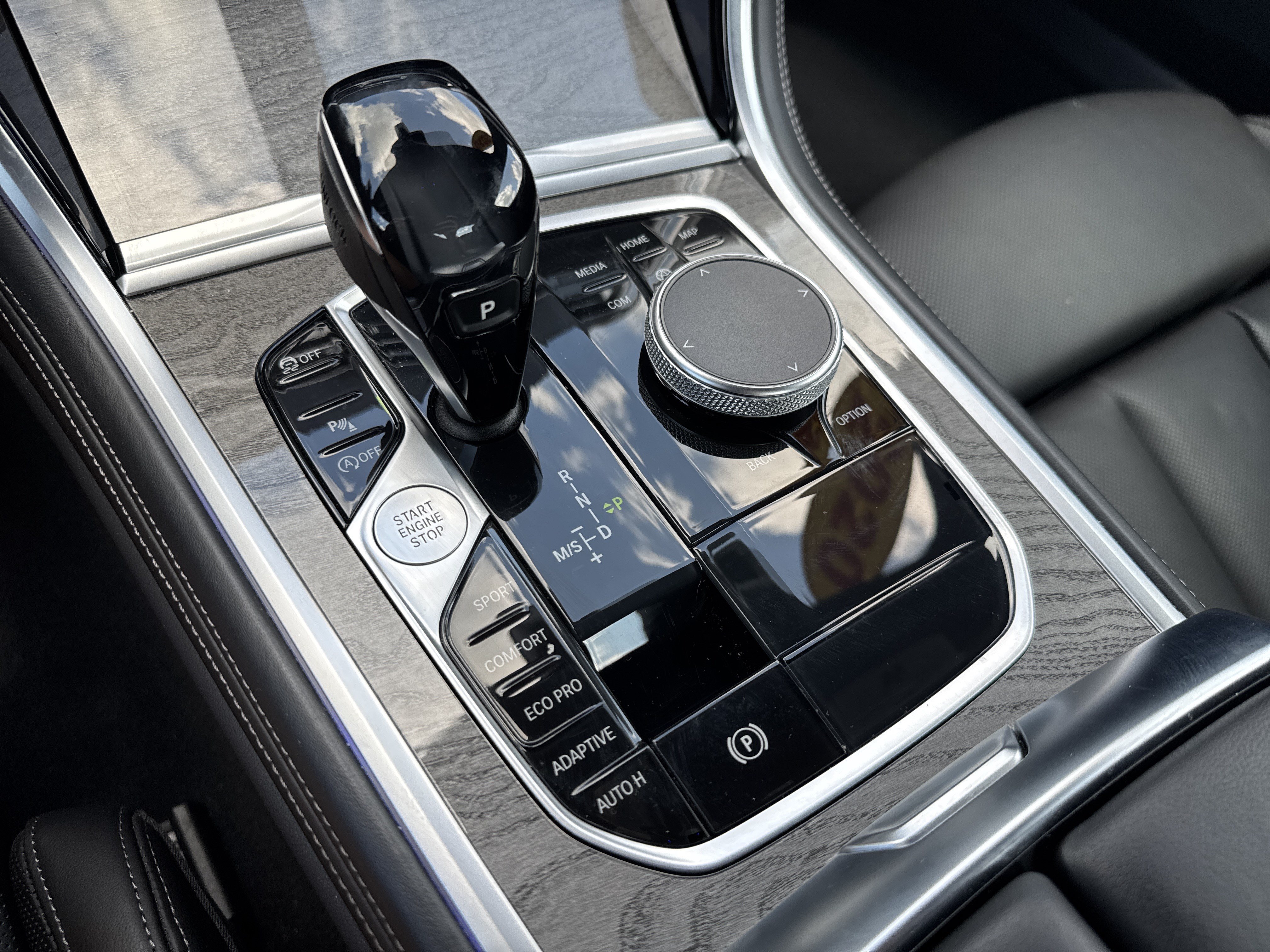 Used 2020 BMW 840i Coupe w/ M Sport Package RWD image 15