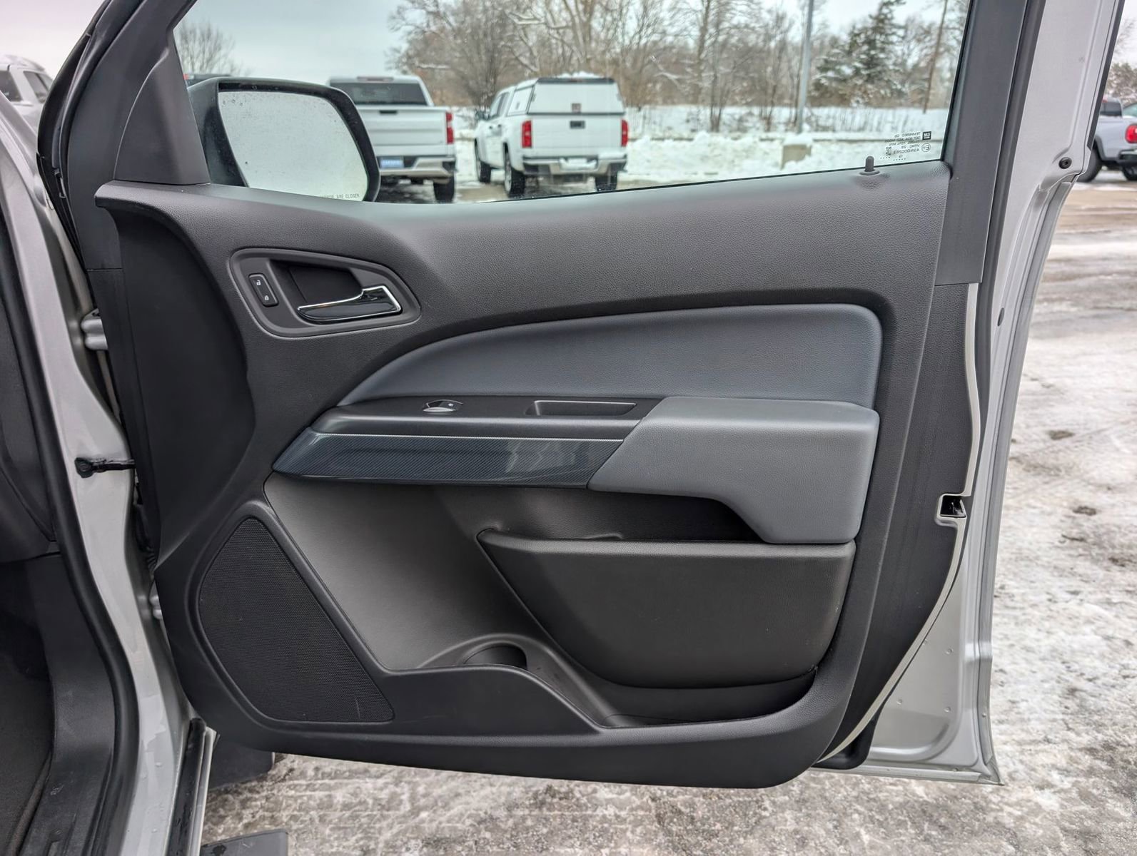 Used 2020 Chevrolet Colorado Z71 image 29