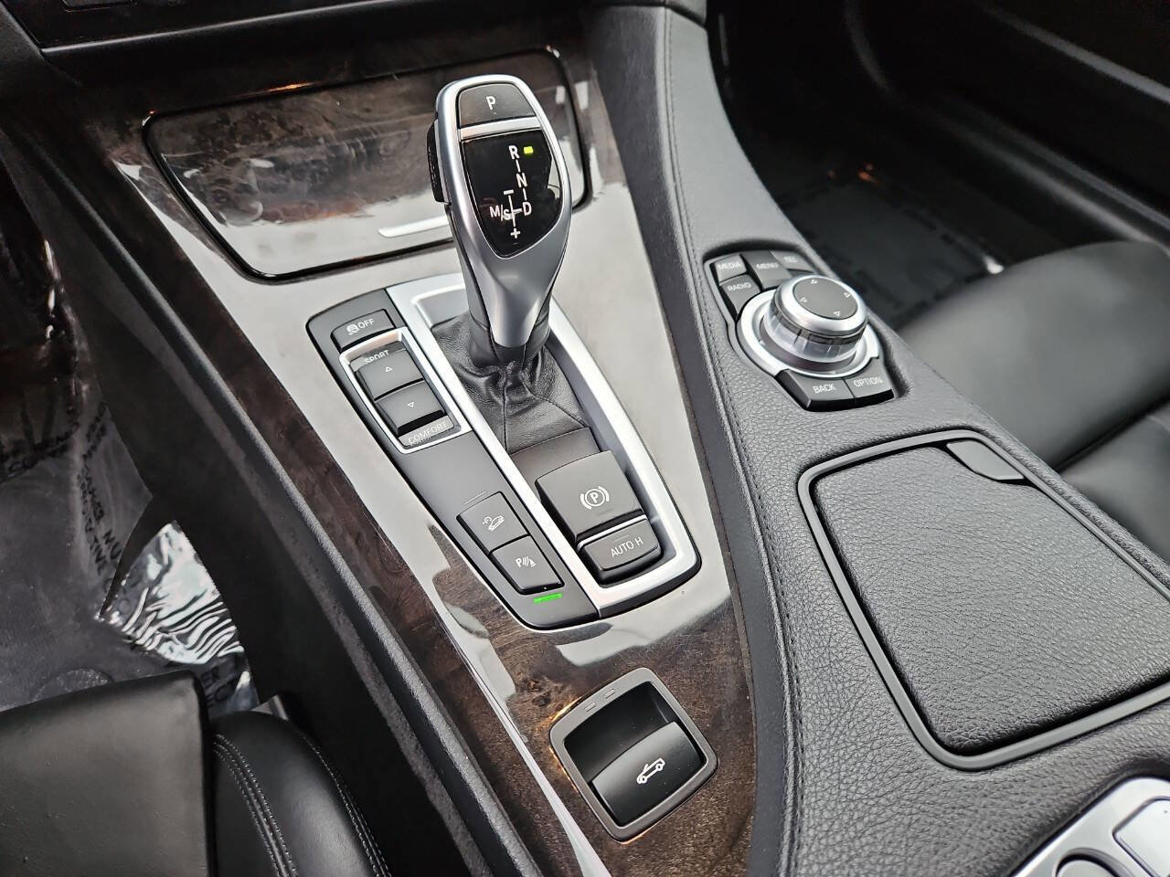 Used 2013 BMW 650i xDrive Convertible image 23