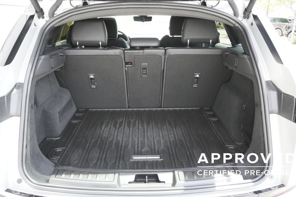 Used 2025 Land Rover Range Rover Evoque S AWD/4WD image 31