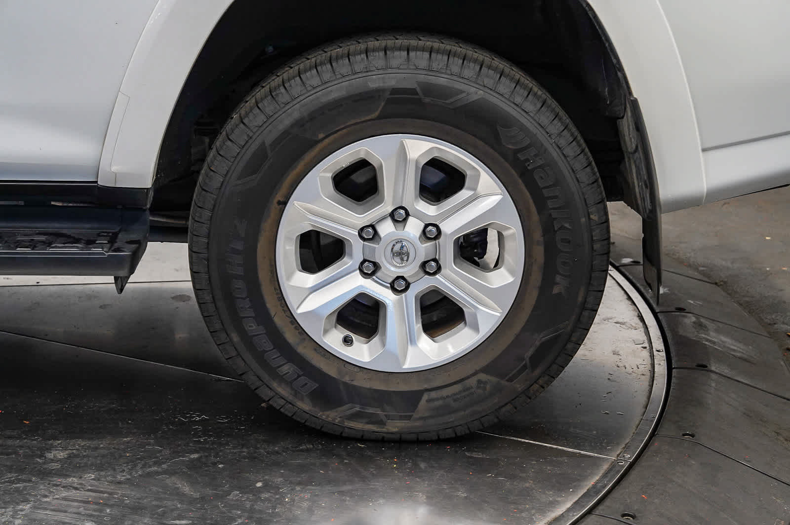 Used 2024 Toyota 4Runner SR5 Premium AWD/4WD image 10