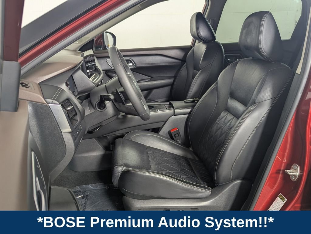 Used 2021 Nissan Rogue Platinum image 14