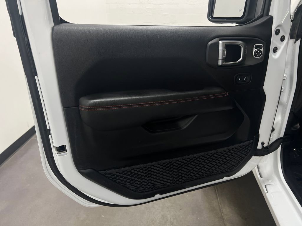 Used 2020 Jeep Gladiator Rubicon AWD/4WD image 11