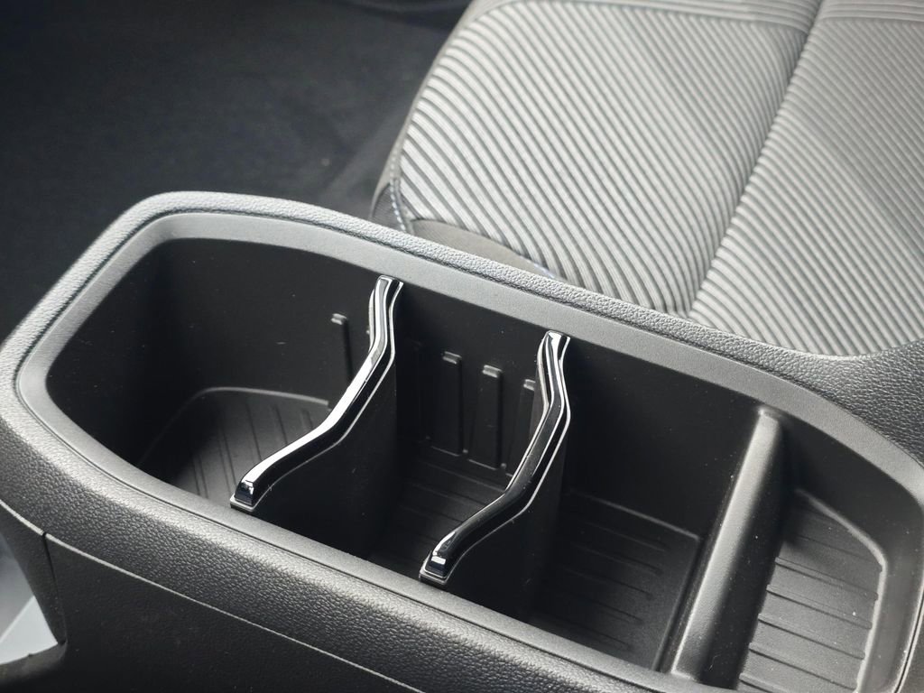 New 2027 Chevrolet Bolt LT w/ Comfort Package image 28