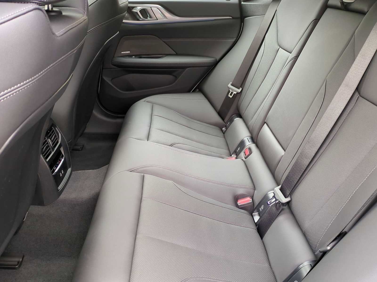 Used 2025 BMW i4 xDrive40i w/ Premium Package image 21