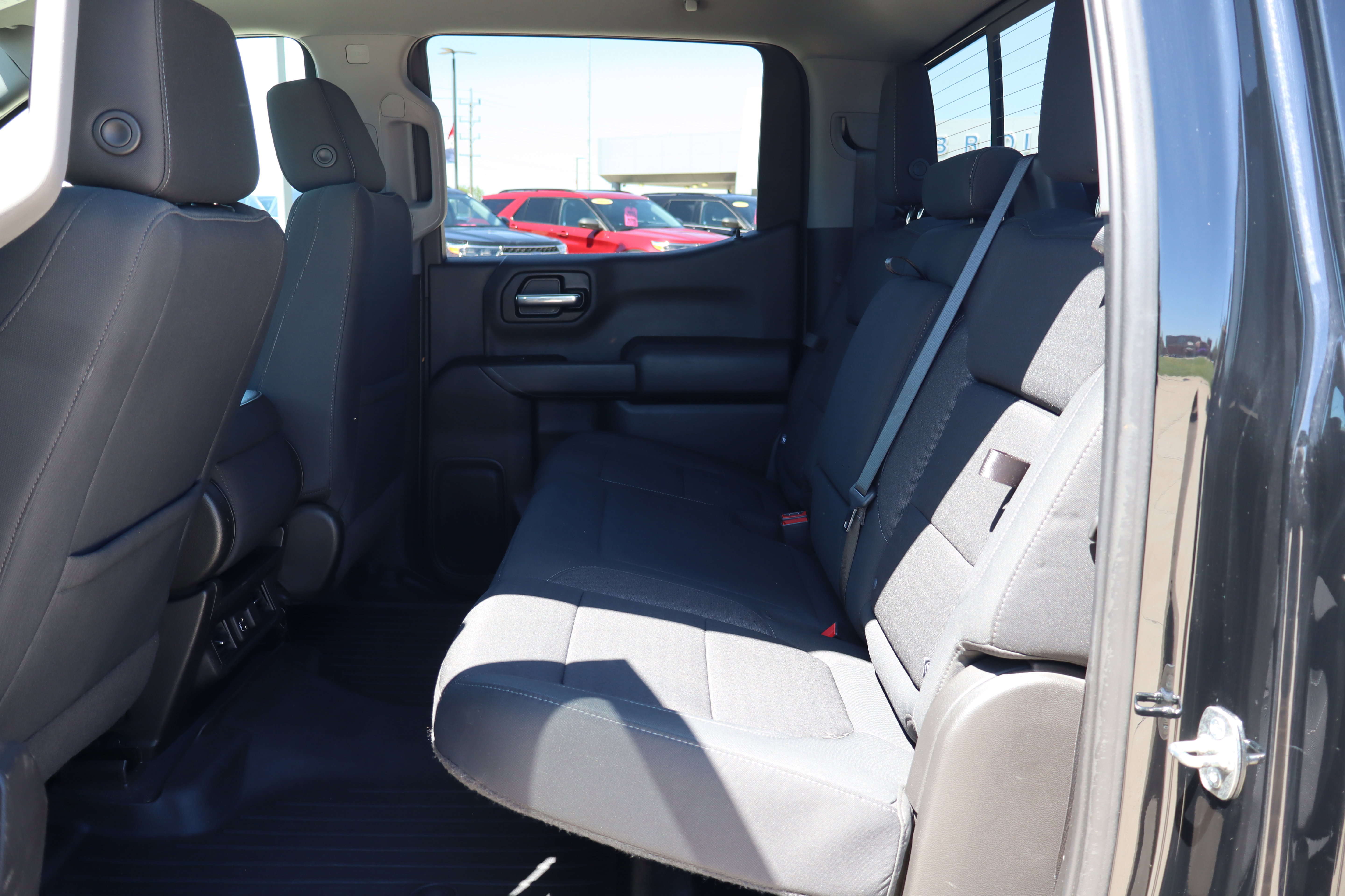 Used 2022 Chevrolet Silverado 1500 LT w/ All Star Edition Plus AWD/4WD image 11