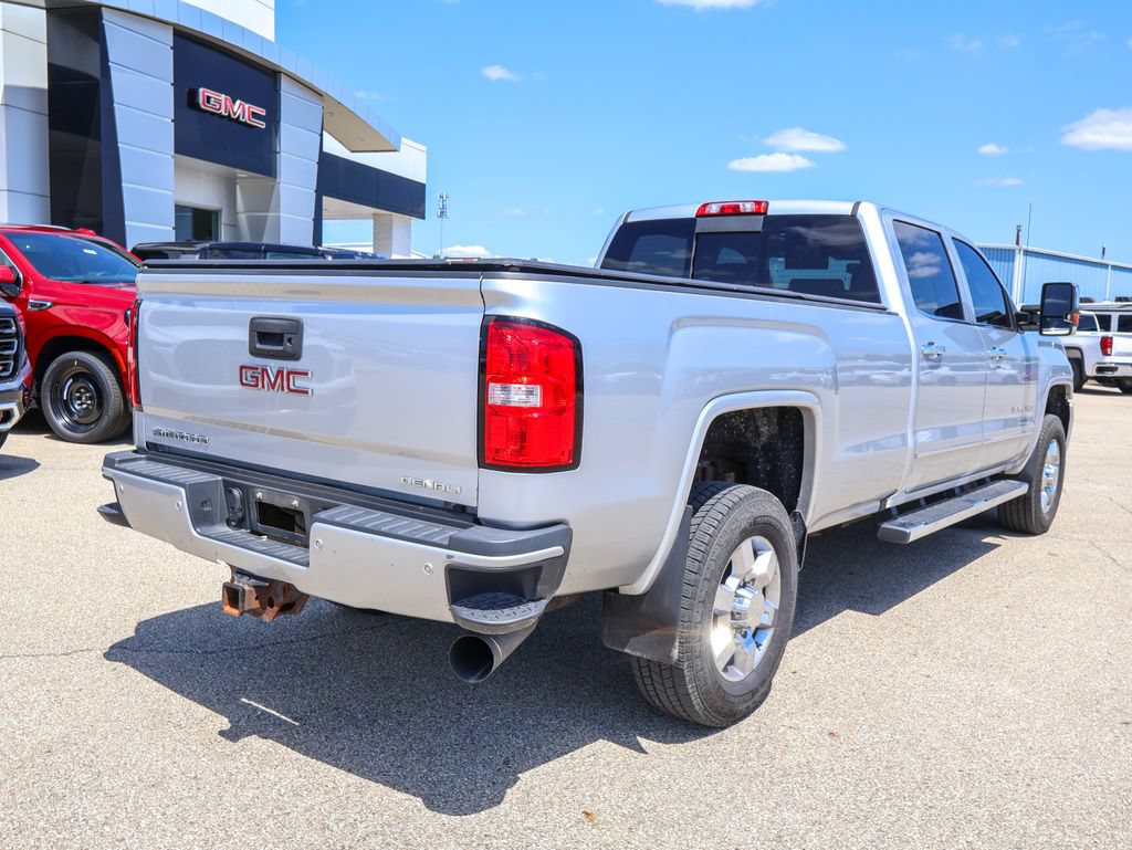 Used 2017 GMC Sierra 3500 Denali w/ Duramax Plus Package AWD/4WD image 3