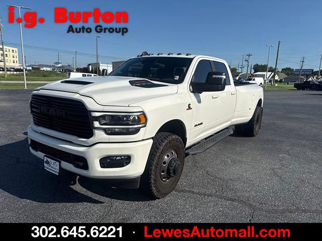 Used 2024 RAM 3500 Laramie w/ Night Edition AWD/4WD image 7