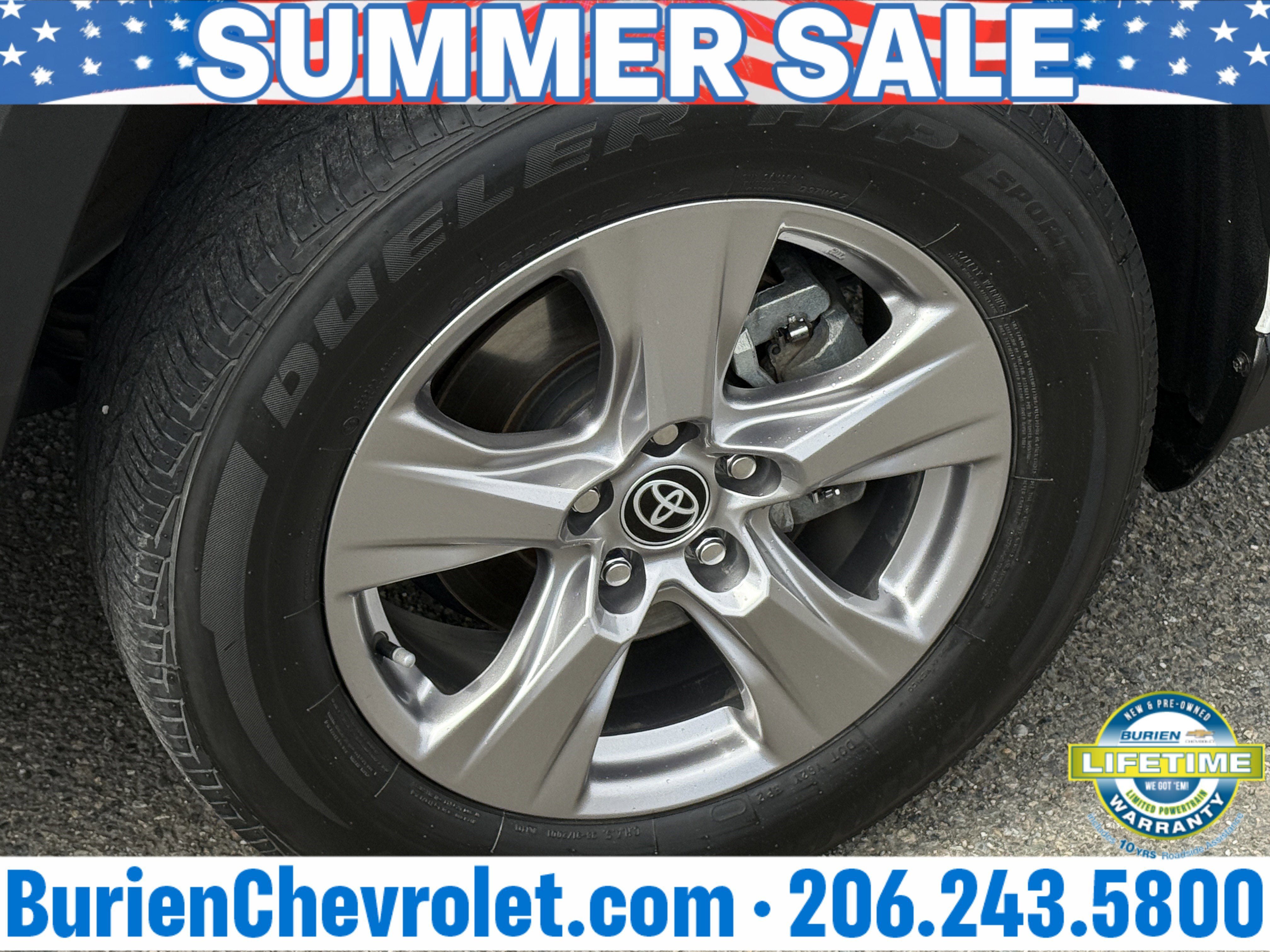 Used 2023 Toyota RAV4 XLE AWD/4WD image 27