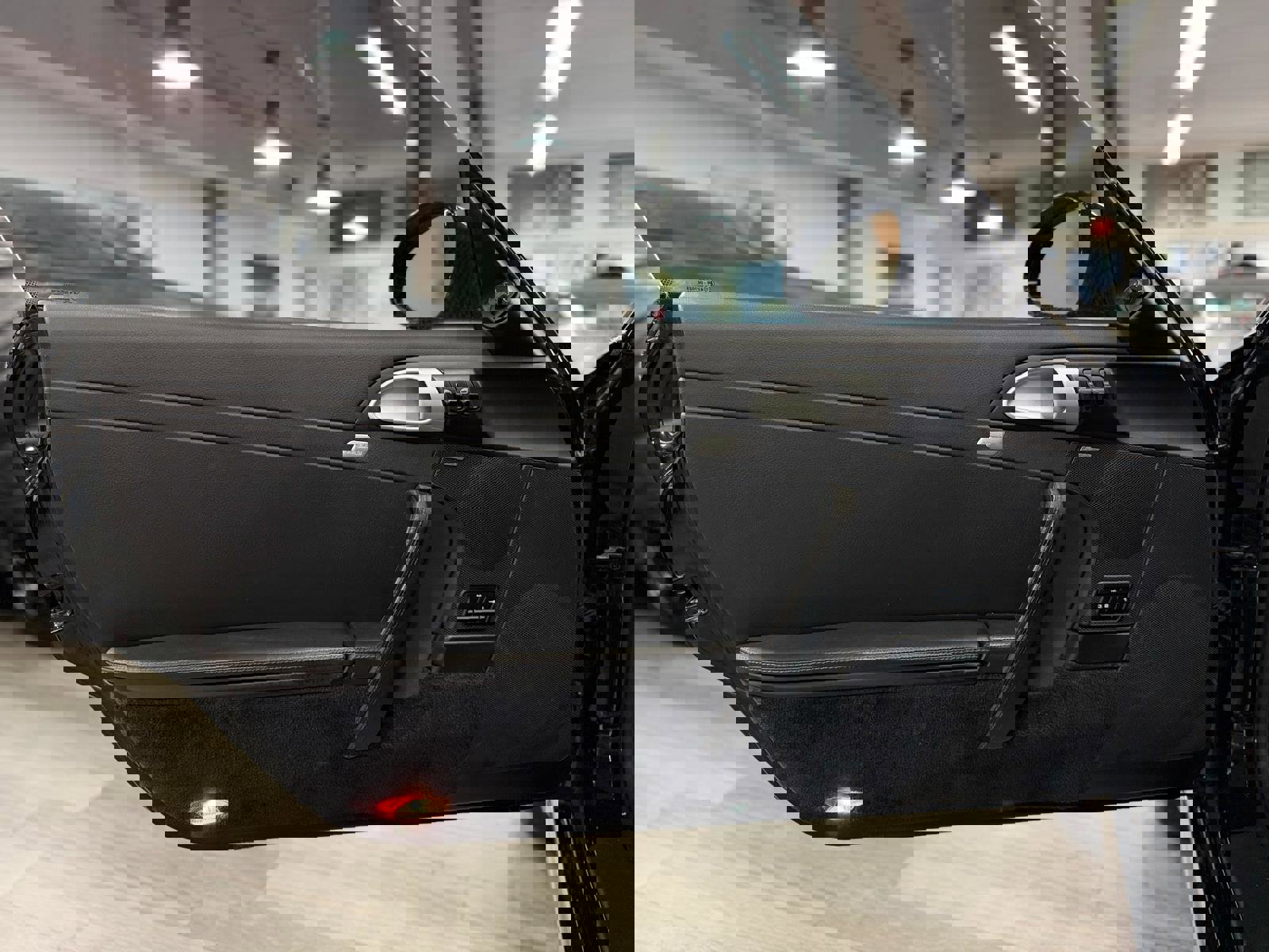 Used 2010 Porsche 911 Carrera image 24