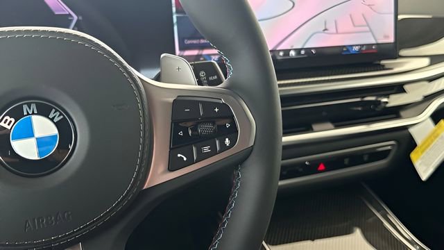 Used 2026 BMW X7 M60i image 73